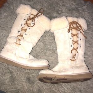 Ugg Boots - Sand and brown side lace up
